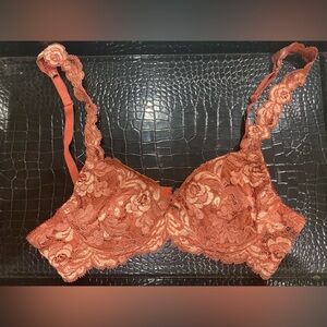 La Perla Lace Bra in Rust Size-2 IT 34B USA  PREOWNED